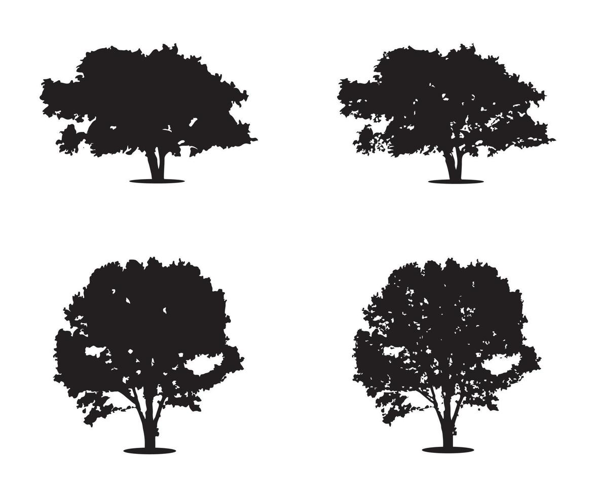 träd silhuett vektor. isolerat skog träd silhuetter i svart på vit bakgrund. vektor uppsättning av silhuetter av träd