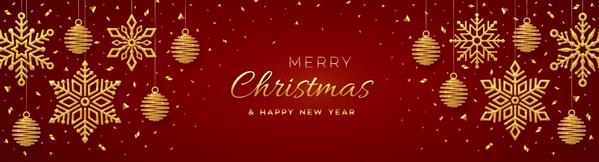 jul röd bakgrund med hängande lysande gyllene snöflingor och bollar. god jul gratulationskort. semester xmas och nyår affisch, webbbanner. vektor illustration.