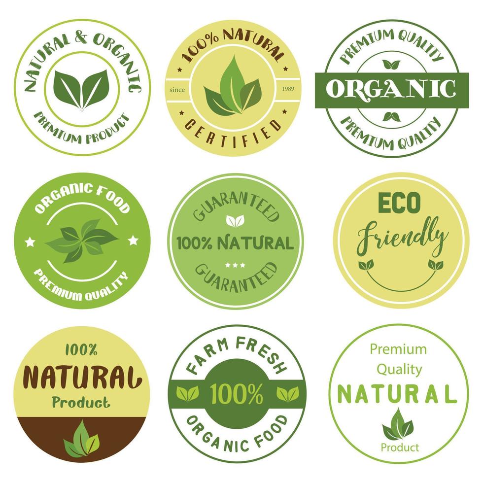 satz von zeichen, logos, abzeichen und etikettenelementen für den markt für organische und natürliche lebensmittel und getränke. vektor