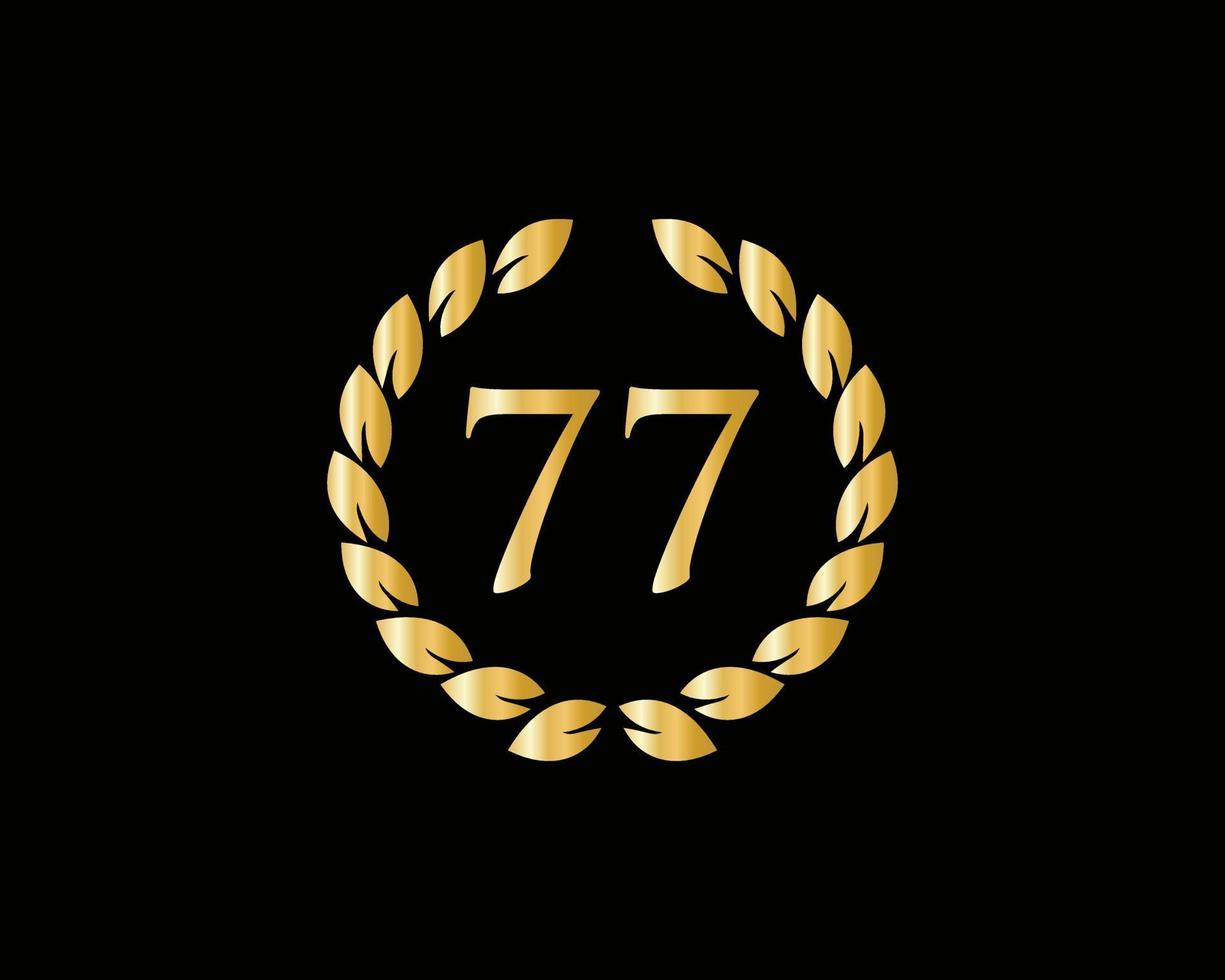 77: e år årsdag logotyp med gyllene ringa isolerat på svart bakgrund, för födelsedag, årsdag och företag firande vektor