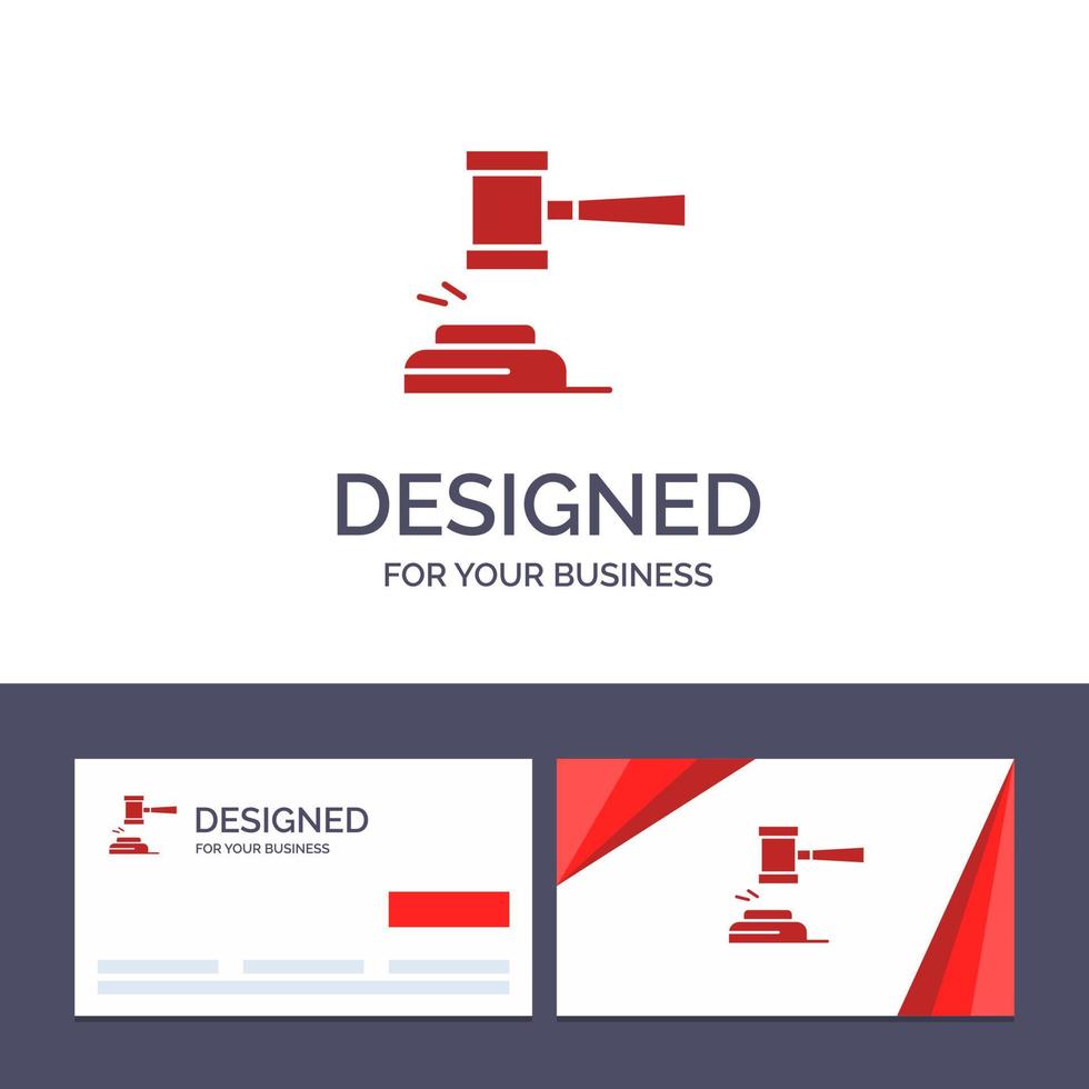 kreative visitenkarten- und logo-vorlage aktion auktionsgericht hammer hammer richter recht rechtliche vektorillustration vektor