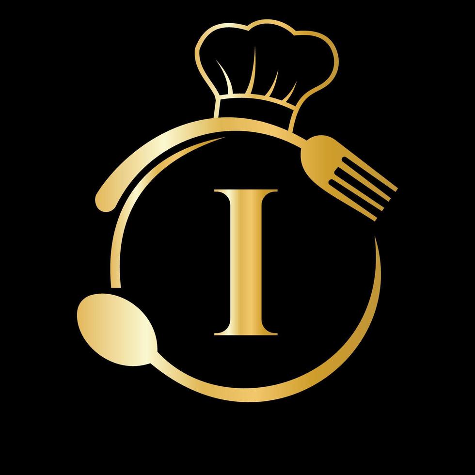 restaurang logotyp på brev jag begrepp. kock hatt, sked och gaffel för restaurang logotyp vektor