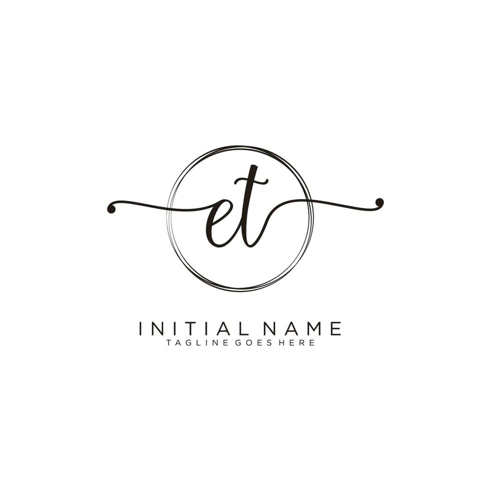 första et feminin logotyp samlingar mall. handstil logotyp av första signatur, bröllop, mode, smycken, boutique, blommig och botanisk med kreativ mall för några företag eller företag. vektor