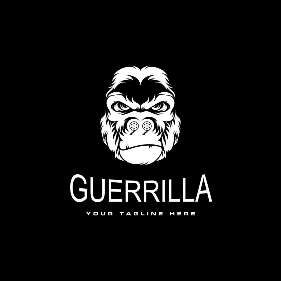 illustration av gorilla huvud i arg uttryck med filma rulla på näsa bild grafisk ikon logotyp design abstrakt begrepp vektor stock. kan vara Begagnade som en symbol associerad med djur- eller film