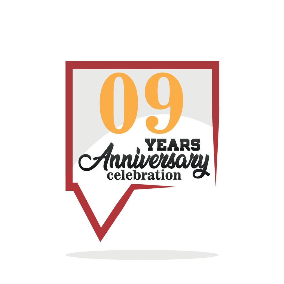 09 Jahr Jahrestag Feier Jahrestag Logo mit Rede Blase auf Weiß Hintergrund Vektor Design zum Feier Einladung Karte und Gruß Karte