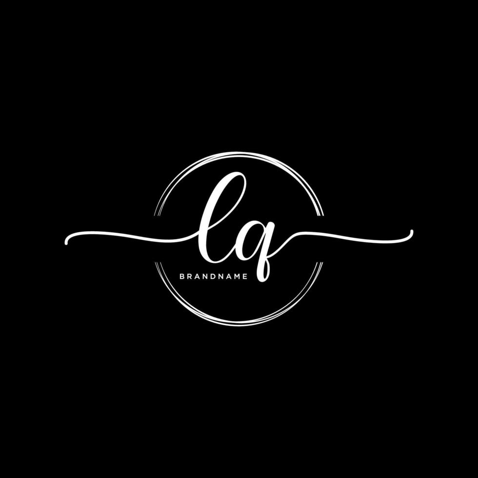 Initiale lq feminin Logo Sammlungen Vorlage. Handschrift Logo von Initiale Unterschrift, Hochzeit, Mode, Schmuck, Boutique, Blumen- und botanisch mit kreativ Vorlage zum irgendein Unternehmen oder Geschäft. vektor