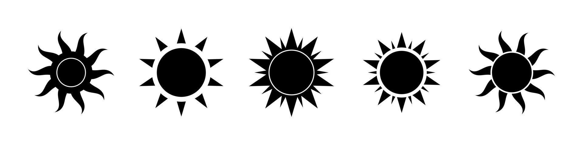 Boho himmlisch Sonne Symbol Logo Silhouette Satz. einfach modern abstrakt Design zum Vorlagen, Drucke, Netz, Sozial Medien Beiträge vektor