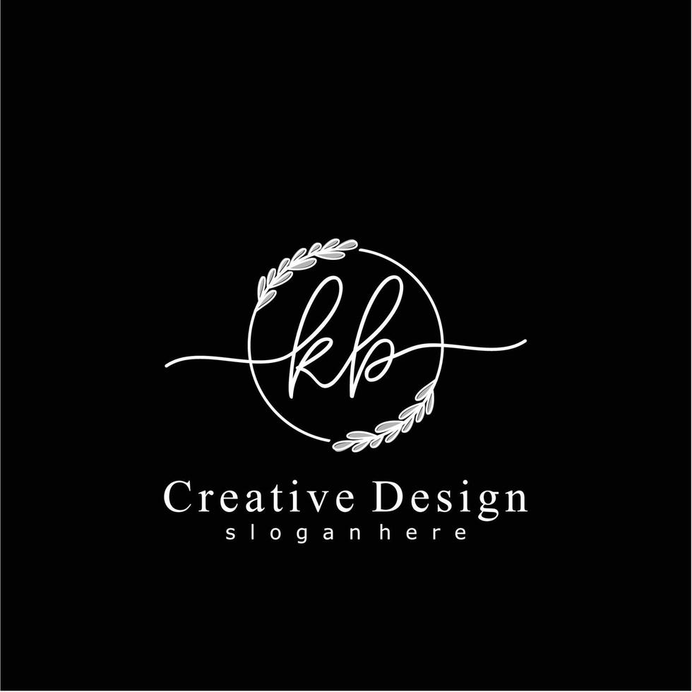 första kb skönhet monogram och elegant logotyp design, handstil logotyp av första signatur, bröllop, mode, blommig och botanisk logotyp begrepp design. vektor