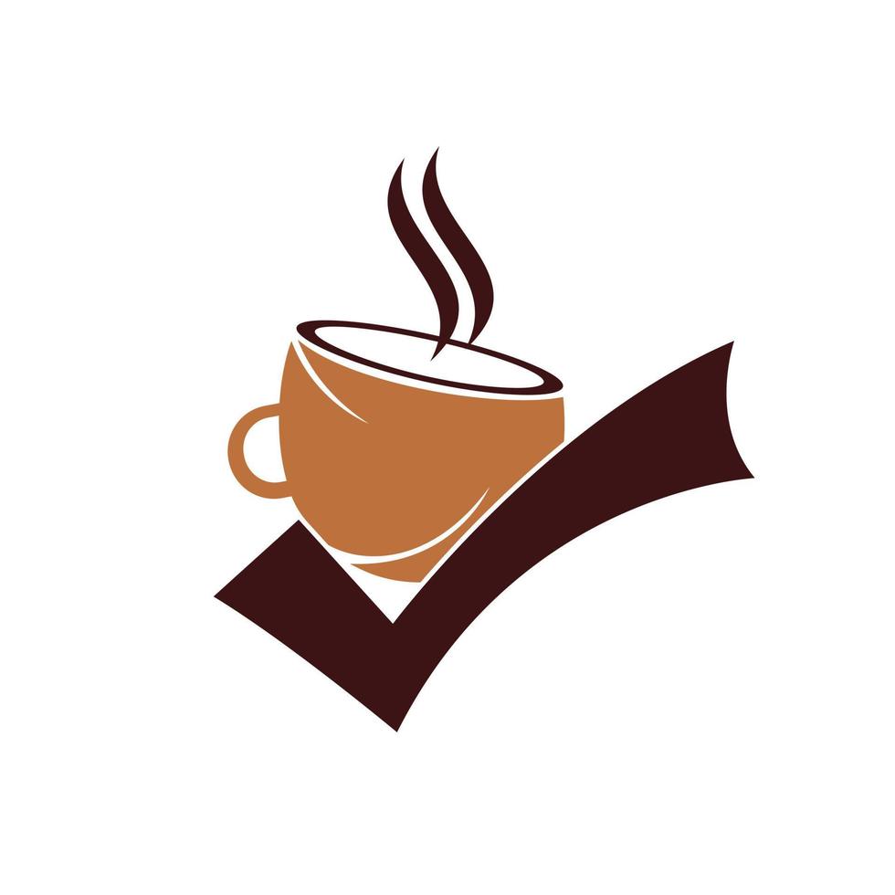 Kaffee-Check-Vektor-Logo-Design. Kaffeetasse mit Häkchen. vektor