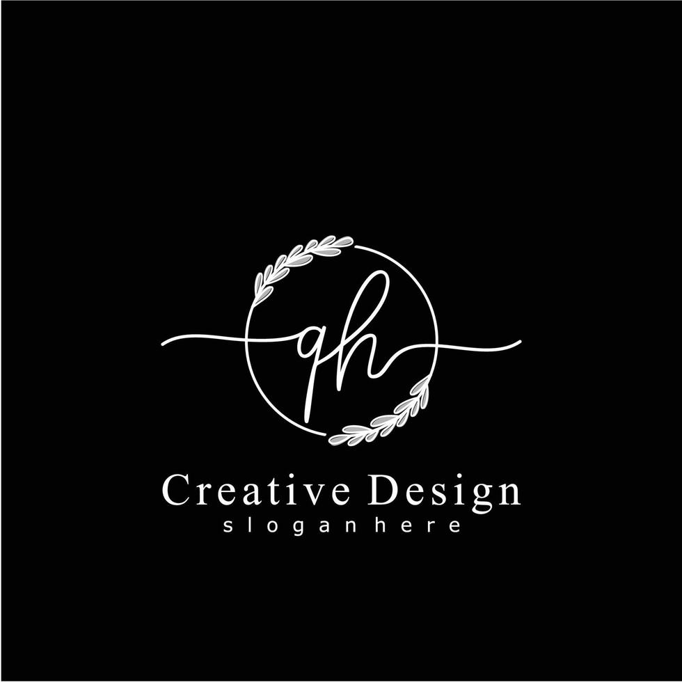 första qh skönhet monogram och elegant logotyp design, handstil logotyp av första signatur, bröllop, mode, blommig och botanisk logotyp begrepp design. vektor