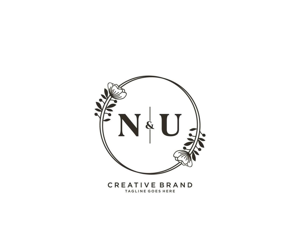 Initiale nu Briefe Hand gezeichnet feminin und Blumen- botanisch Logo geeignet zum Spa Salon Haut Haar Schönheit Boutique und kosmetisch Unternehmen. vektor