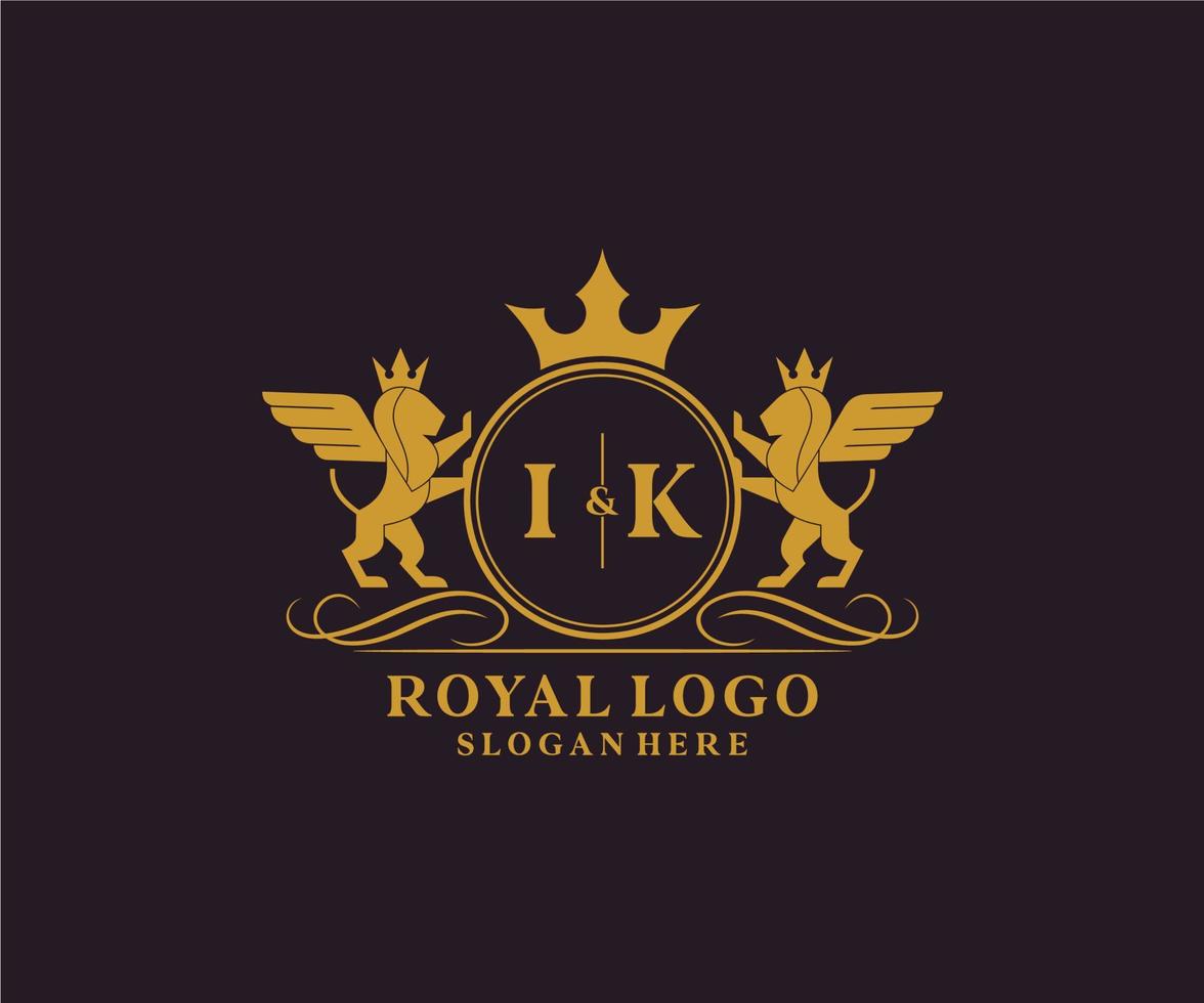 första ik brev lejon kunglig lyx heraldisk, vapen logotyp mall i vektor konst för restaurang, kungligheter, boutique, Kafé, hotell, heraldisk, Smycken, mode och Övrig vektor illustration.