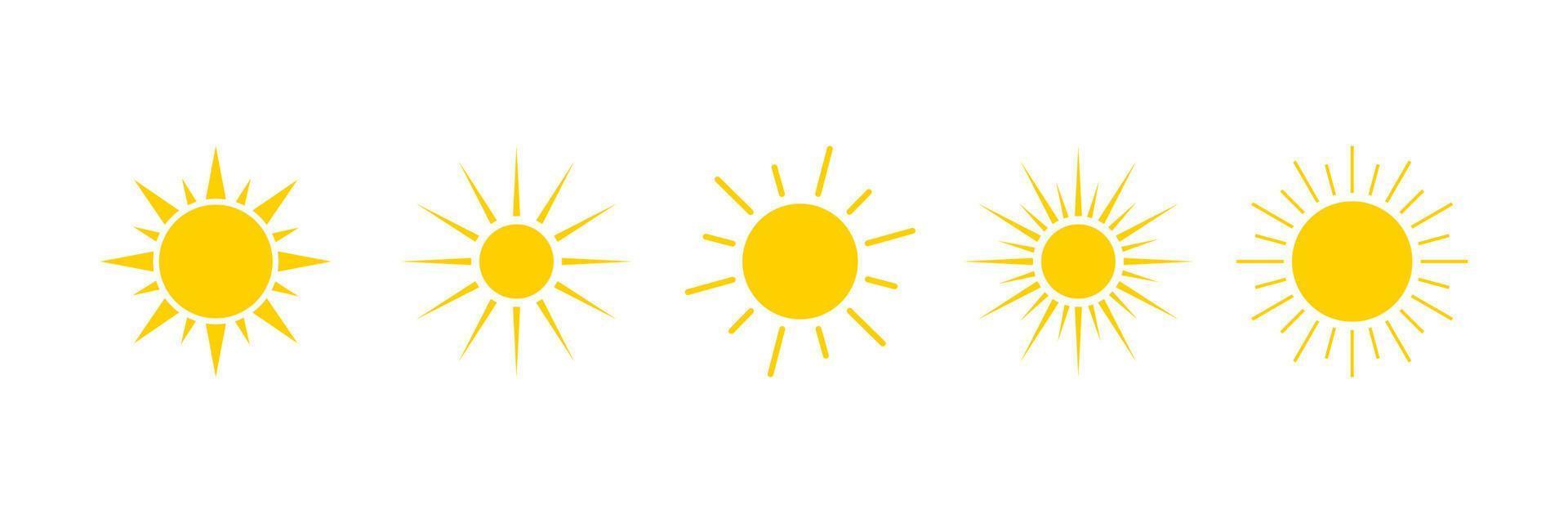 sommar Sol ikon. varm gul Sol symboler design. Sol tecken element vektor illustration