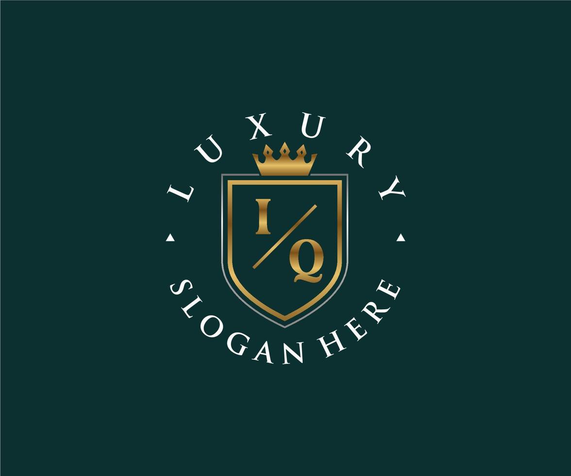 första iq brev kunglig lyx logotyp mall i vektor konst för restaurang, kungligheter, boutique, Kafé, hotell, heraldisk, Smycken, mode och Övrig vektor illustration.