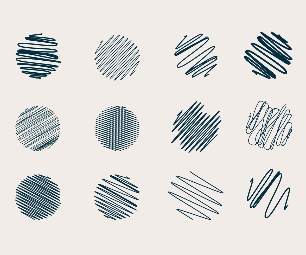 einstellen von Hand gezeichnet Kreise mit anders Schlaganfälle und Formen vektor