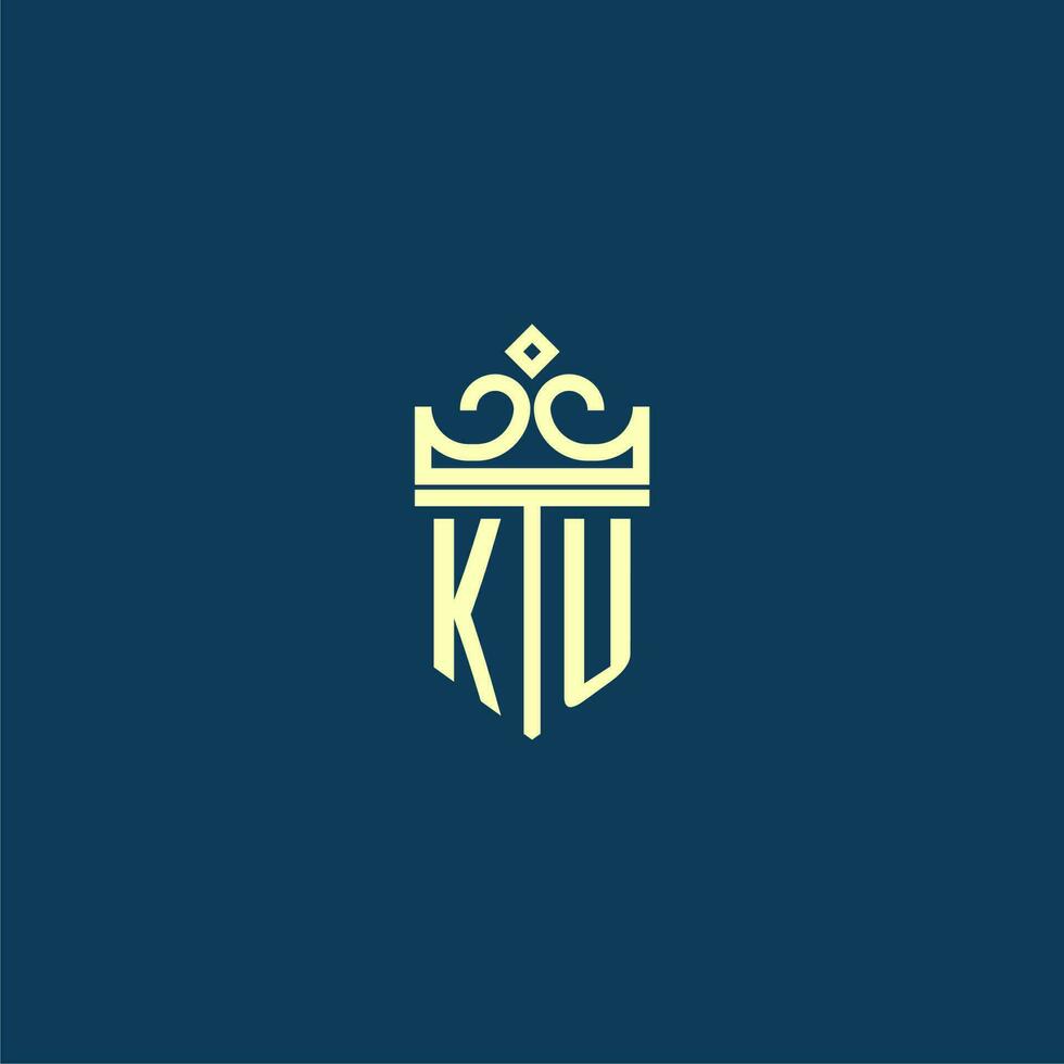 ku första monogram skydda logotyp design för krona vektor bild