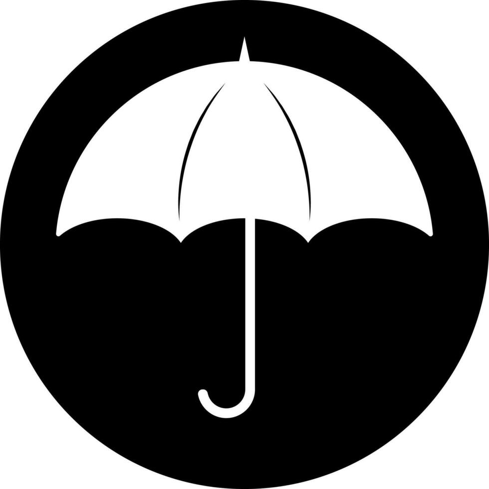 Weiß Regenschirm Symbol auf schwarz Kreis Hintergrund. vektor
