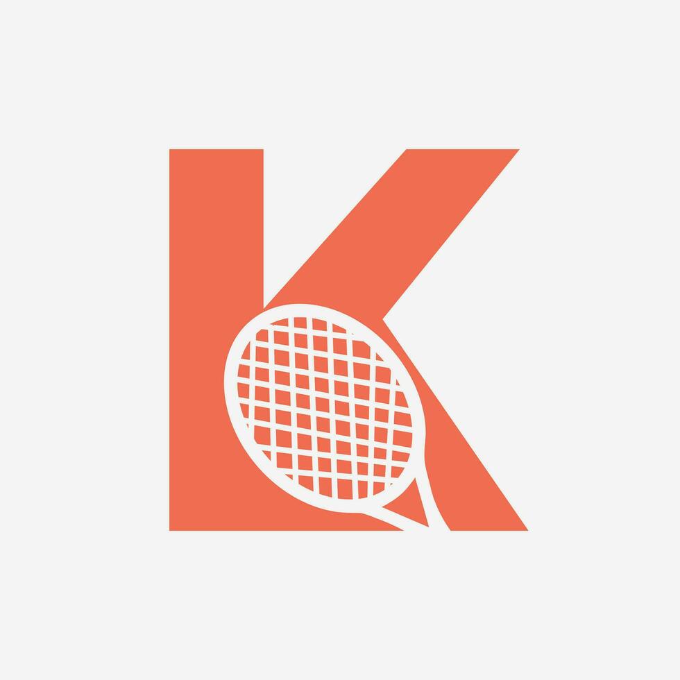 Brief k Padel Tennis Logo. Padel Schläger Logo Design. Strand Tabelle Tennis Verein Symbol vektor