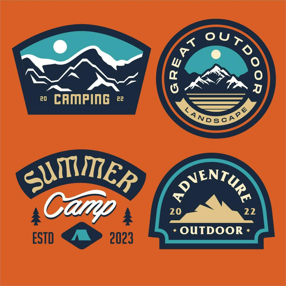 einstellen Sammlung von Jahrgang Abenteuer Abzeichen. Camping Emblem Logo mit Berg Illustration im retro Hipster Stil. vektor