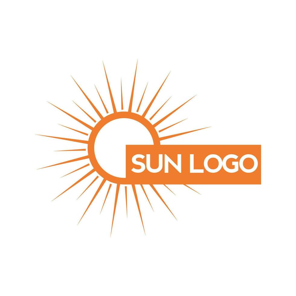 Sol logotyp design på de horisont. sommar tecken eller symbol. Sol ikon vektor. illustration element. vektor