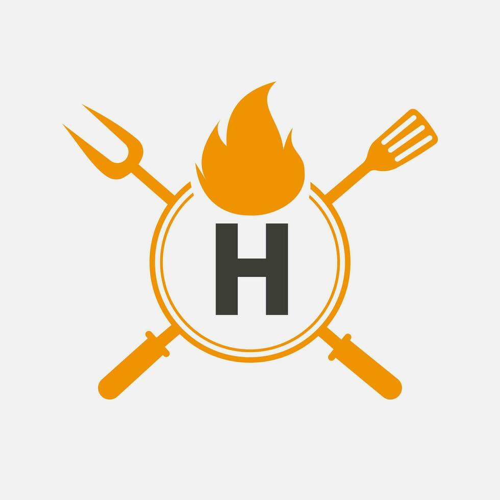 brev h restaurang logotyp med grill gaffel och spatel ikon. varm grill symbol vektor