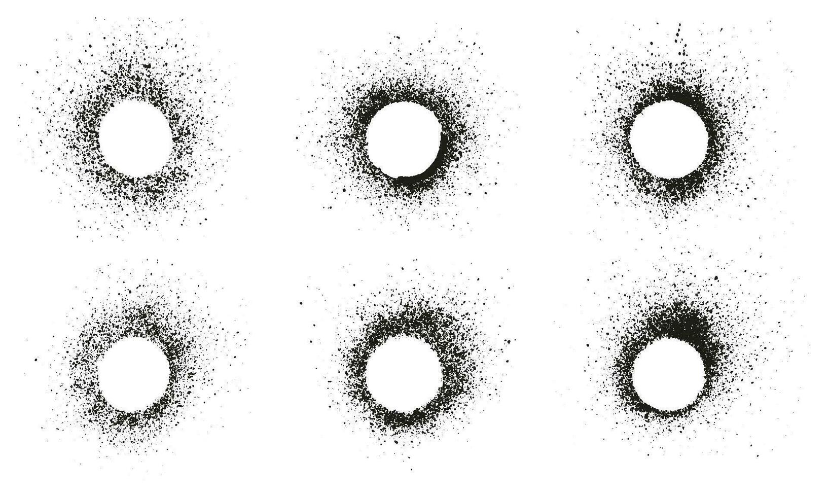 Rau Textur kreisförmig Rahmen Satz. Farbe sprühen Kreis Spritzer Sammlung. Tinte Fleck, Halbton bewirken Pinsel. unordentlich Grunge Pinselstrich. abstrakt runden grungy Grenze. isoliert Vektor Illustration.