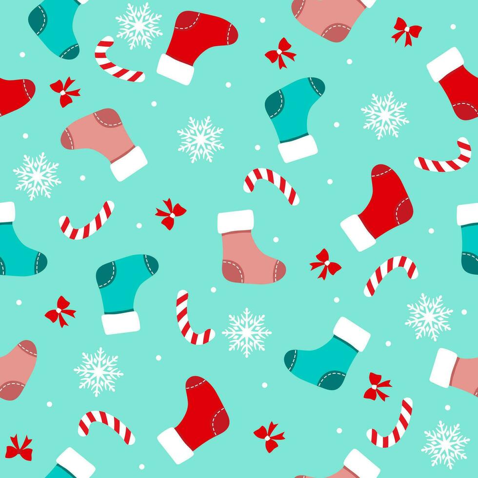 festlich nahtlos Muster mit Weihnachten Socken, Süßigkeiten Stock und Schneeflocken vektor