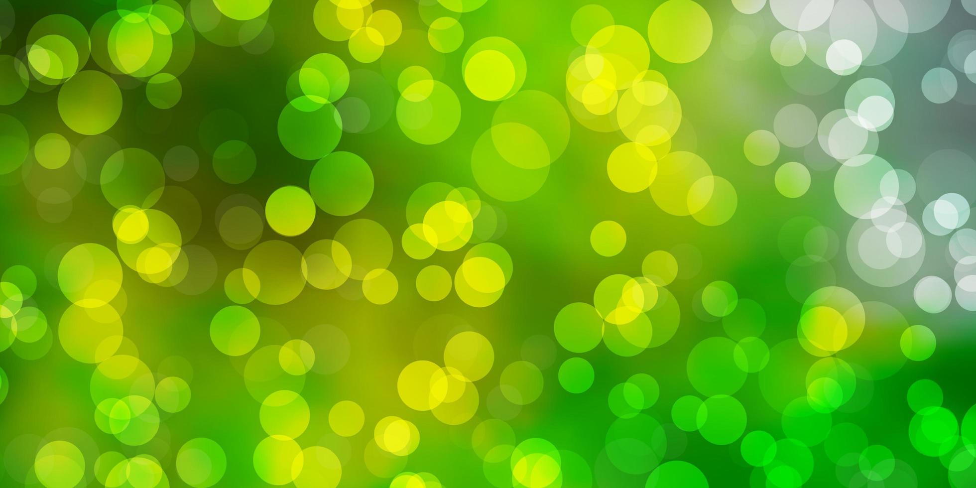 ljusgrön, gul vektorlayout med cirkelformer. färgglad illustration med lutande prickar i naturstil. mönster för företagsannonser. vektor
