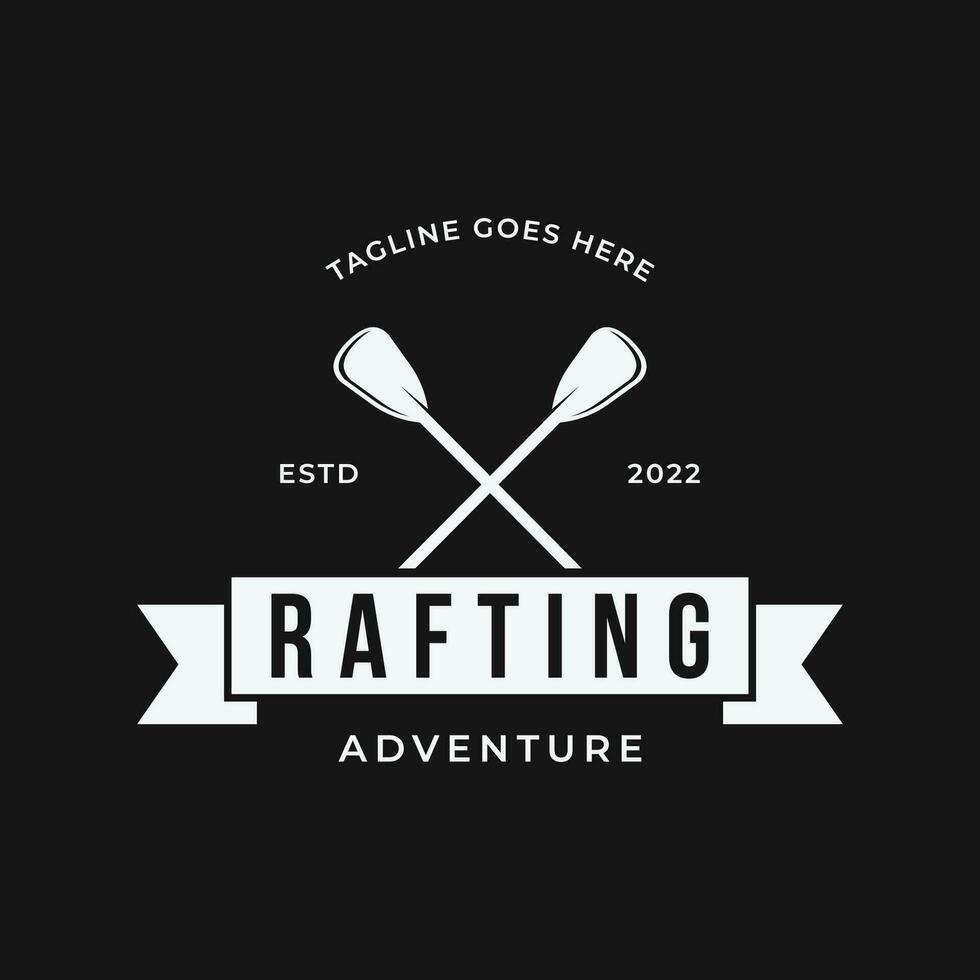 retro Jahrgang Hipster Element Logo Vorlage Rafting oder Kajak fahren mit Berge und Wald.Logo zum Rafting Club, Sport, Abenteuer und Abzeichen. vektor