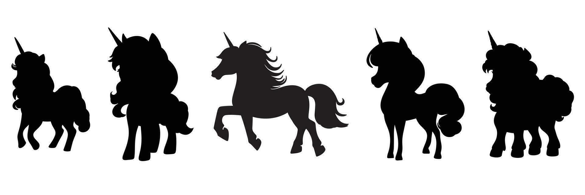 samling av unicorns silhuett. uppsättning silhuetter av enhörning isolerat på vit bakgrund. vektor illustration.