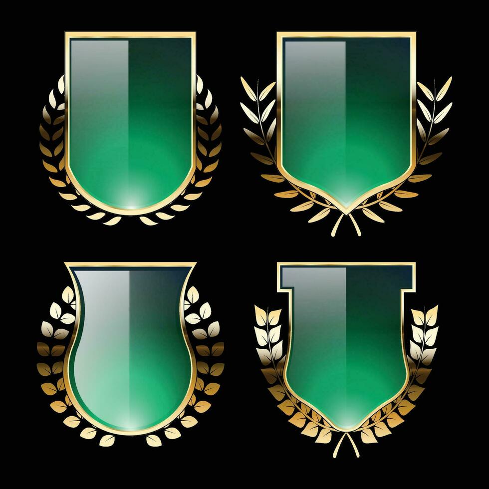 Luxus golden Grün Schild Abzeichen und Etiketten. retro Jahrgang heraldisch Schild Abzeichen Design vektor