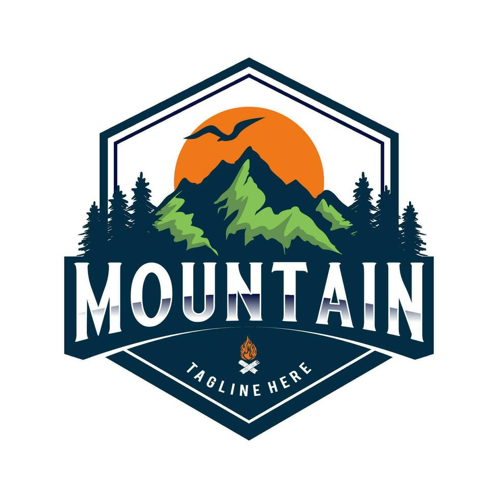 Abenteuer Logo, Illustration von Berge und Kiefer Bäume, Abenteuer Design vektor
