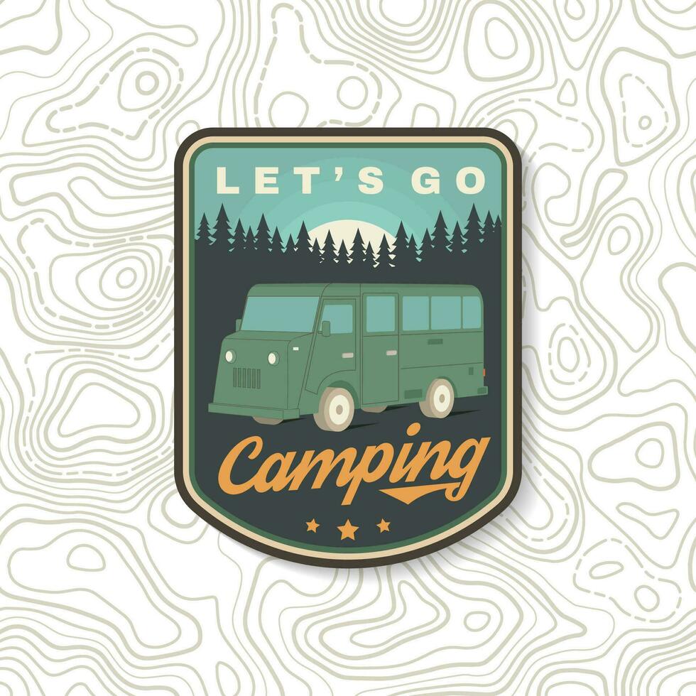 låter gå camping. sommar läger. vektor illustration begrepp för skjorta eller logotyp, skriva ut, stämpel eller tee. årgång typografi design med rv husbil och skog silhuett.