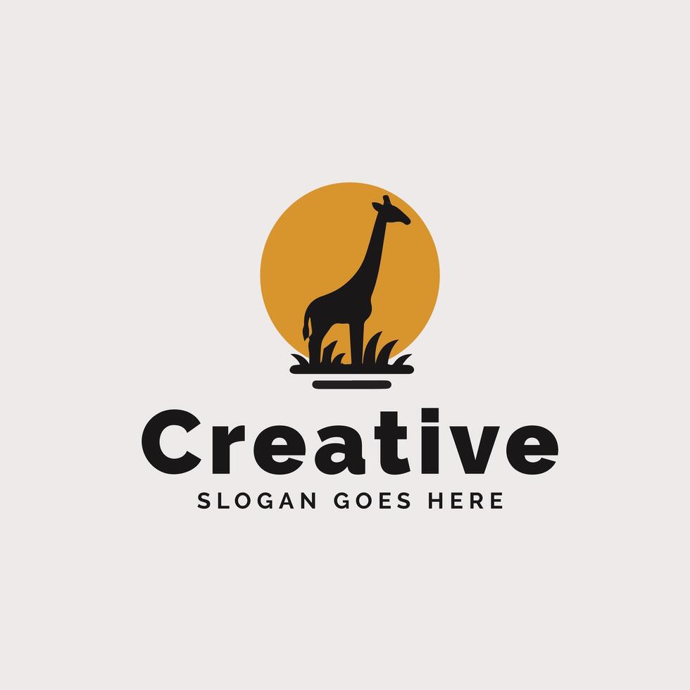 kreativ Giraffe Logo Design mit elegant Silhouette gegen Sonnenuntergang Farbtöne zum branding Zwecke vektor