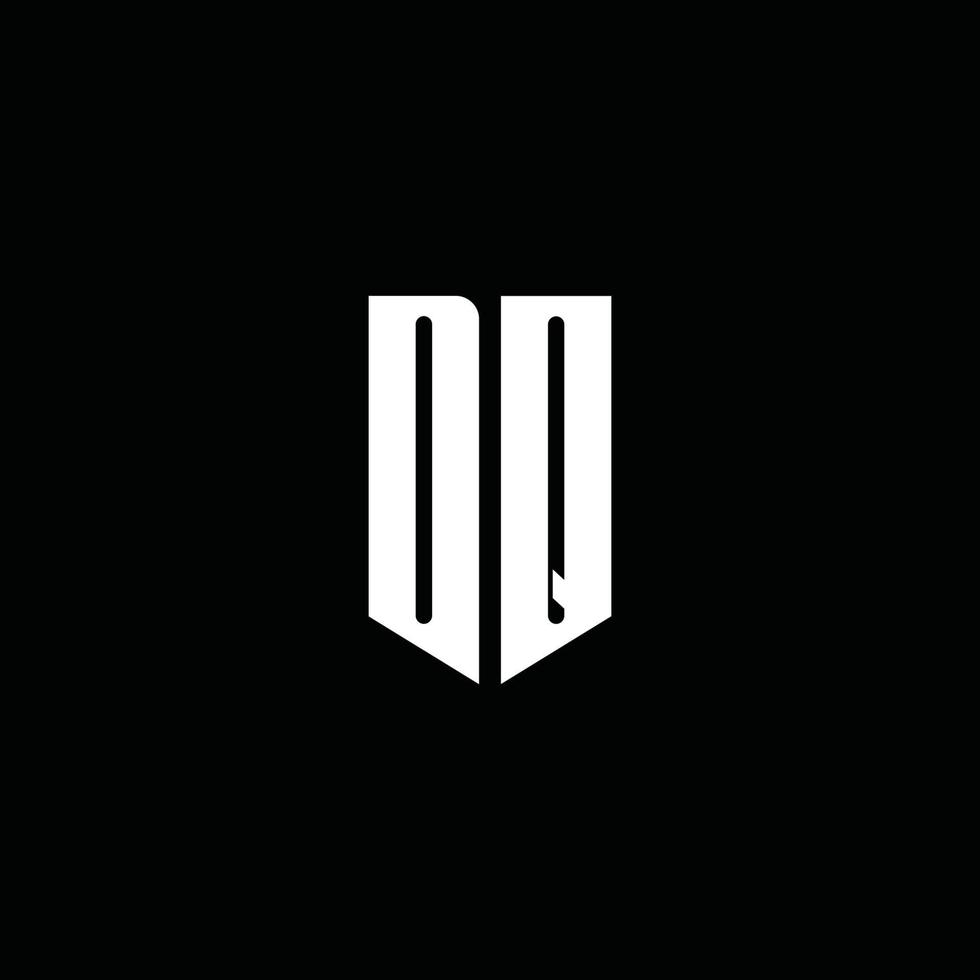 dq -logotypmonogram med emblemstil isolerad på svart bakgrund vektor