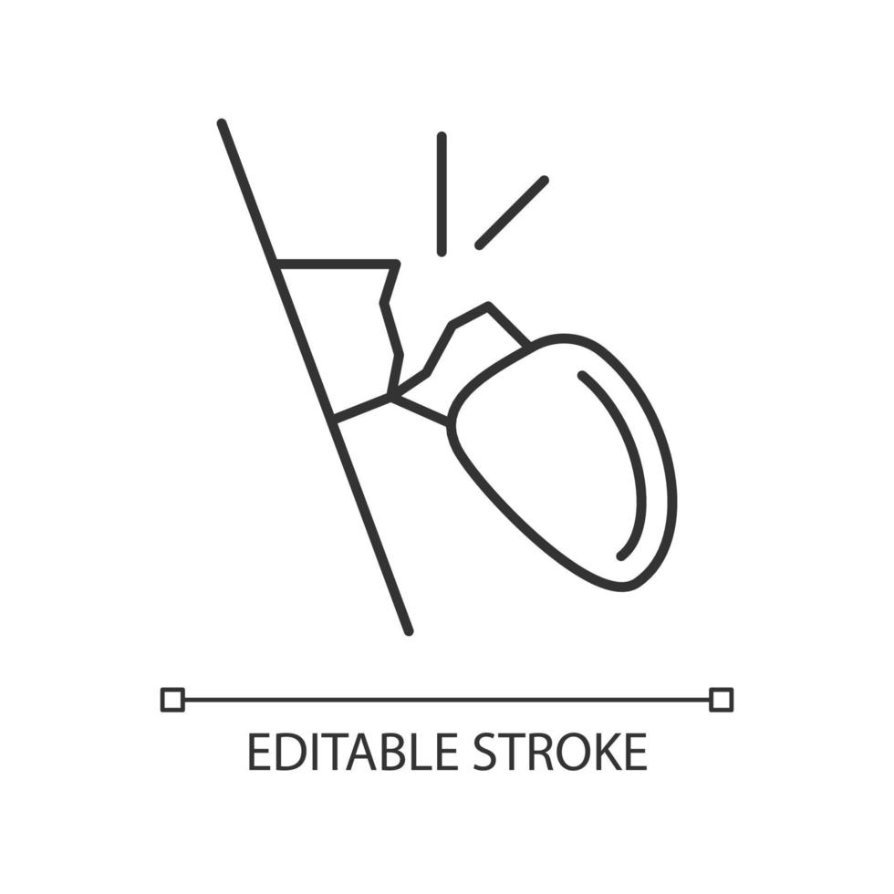 Lineares Symbol für den gebrochenen Seitenspiegel. beschädigte Fahrzeugaußenseite. Kollision mit einem anderen Auto. dünne Linie anpassbare Illustration. Kontursymbol. Vektor isolierte Umrisszeichnung. bearbeitbarer Strich