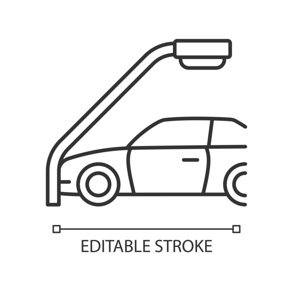 Lineares Symbol für Einzelfahrzeugkollision. Kollision mit Laternenpfahl. frontaler Crash. schuldloser Unfall. dünne Linie anpassbare Illustration. Kontursymbol. Vektor isolierte Umrisszeichnung. bearbeitbarer Strich