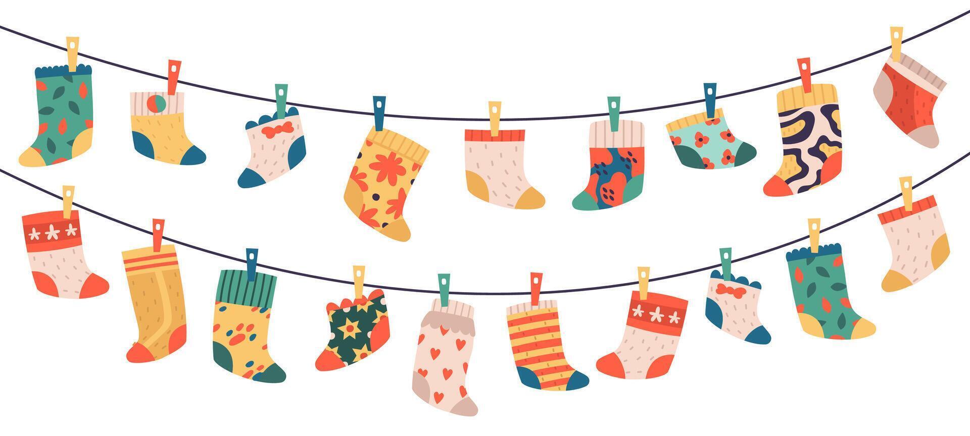 Kinder Socken. hängend bunt Trocknen Baumwolle oder wolle Socken, süß Baby Kleidung, Socken hängen auf Wäsche Seil Vektor Illustration Symbole einstellen