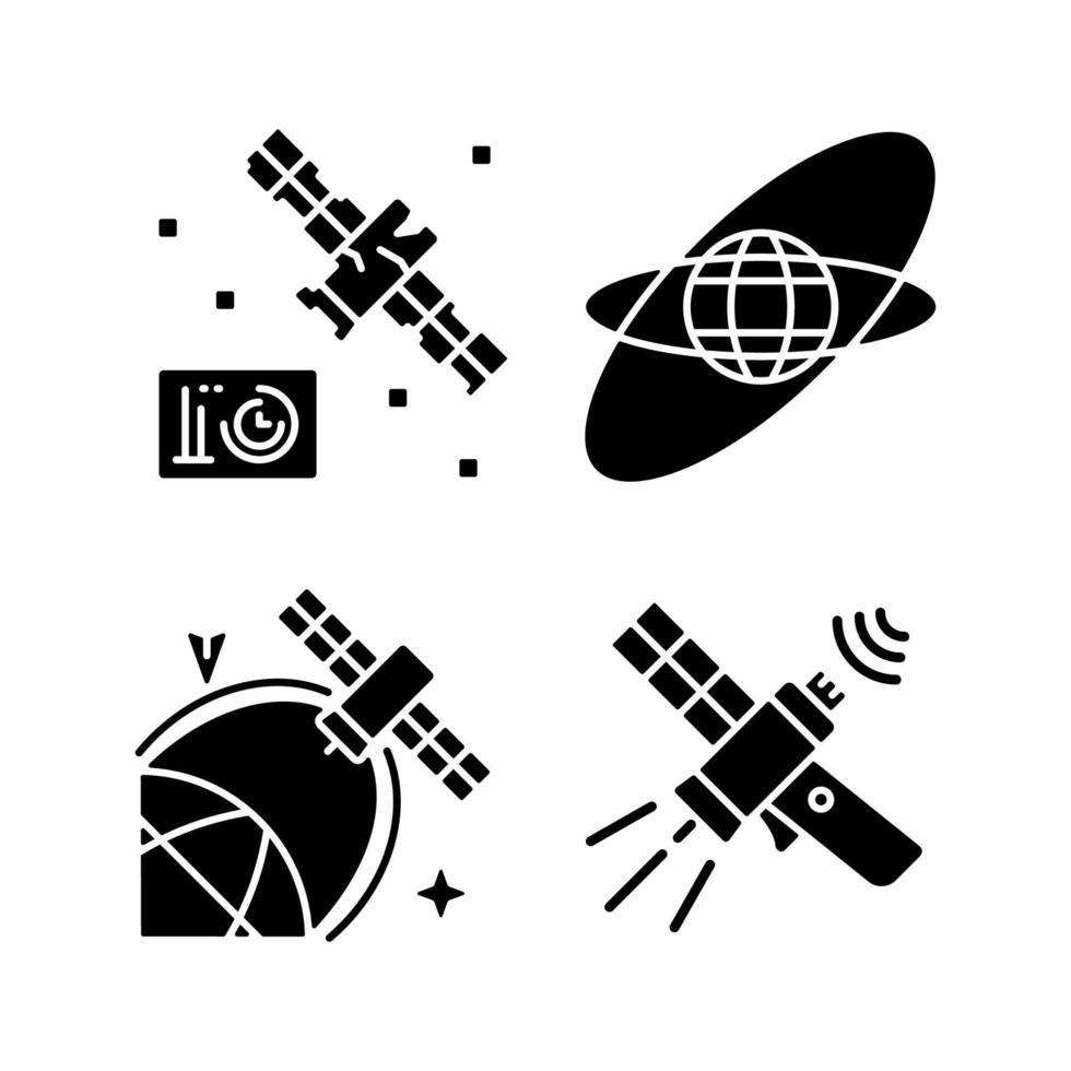 Satelliten im Weltraum schwarze Glyphensymbole auf weißem Raum. Standort von Wissenschaftsraumfahrzeugen, Positionierung im Weltraum. Satellitenumlaufbahnen, Flugbahnen. Silhouette-Symbole. isolierte Vektorgrafik vektor