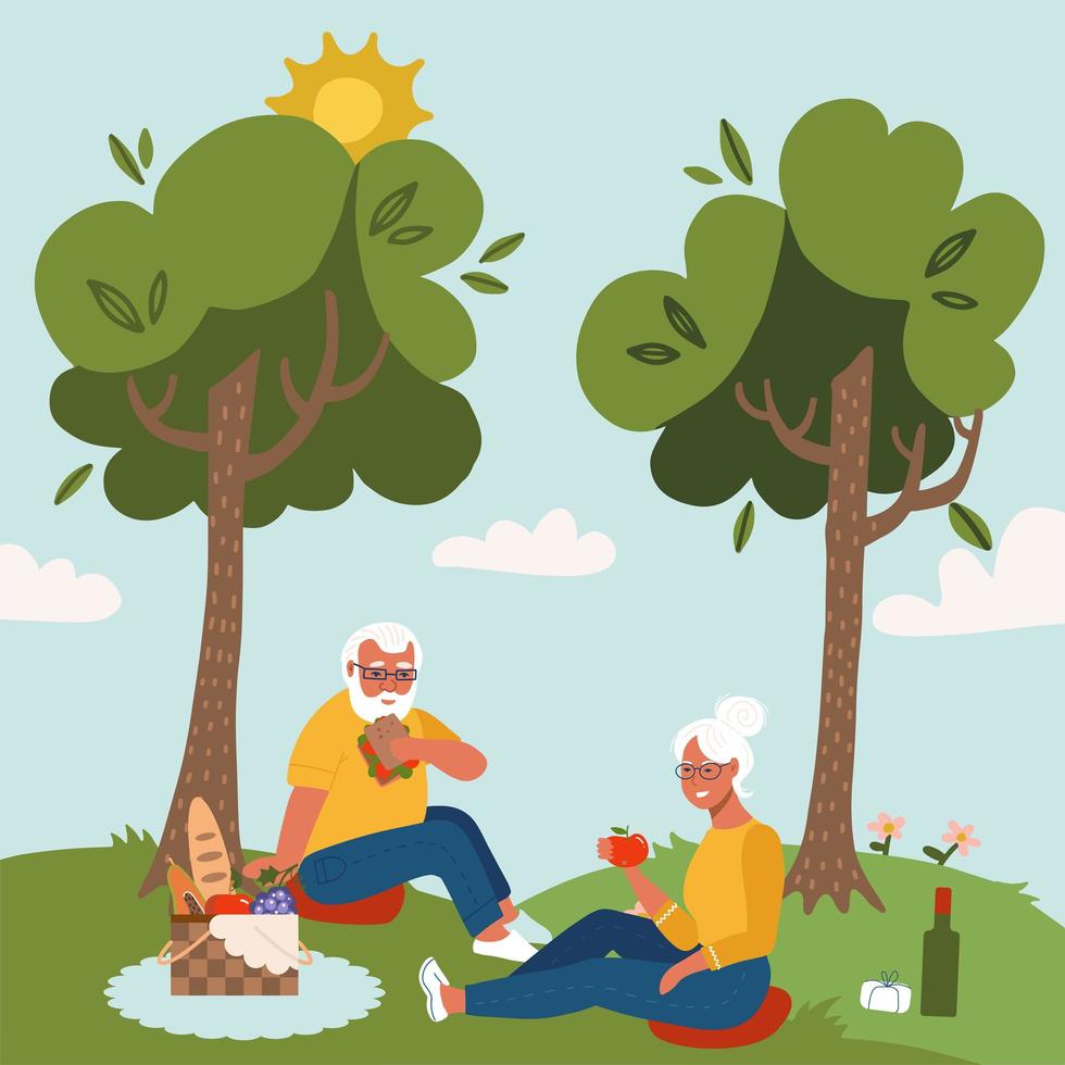 glückliches älteres paar, das ein romantisches abendessen im freien hat. Paar lächelnder alter Mann und Frau, die beim Picknick unter den Bäumen essen und Wein trinken. flache Cartoon-Vektor-Illustration. vektor