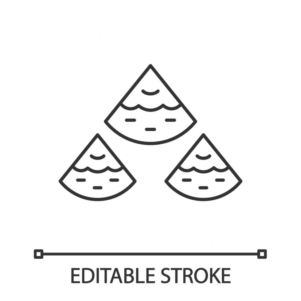 lineares Symbol für Nachos. Tortilla-Chips. mexikanisches fastfood. dünne Liniendarstellung. Kontursymbol. Vektor isoliert Umrisszeichnung. editierbarer Strich