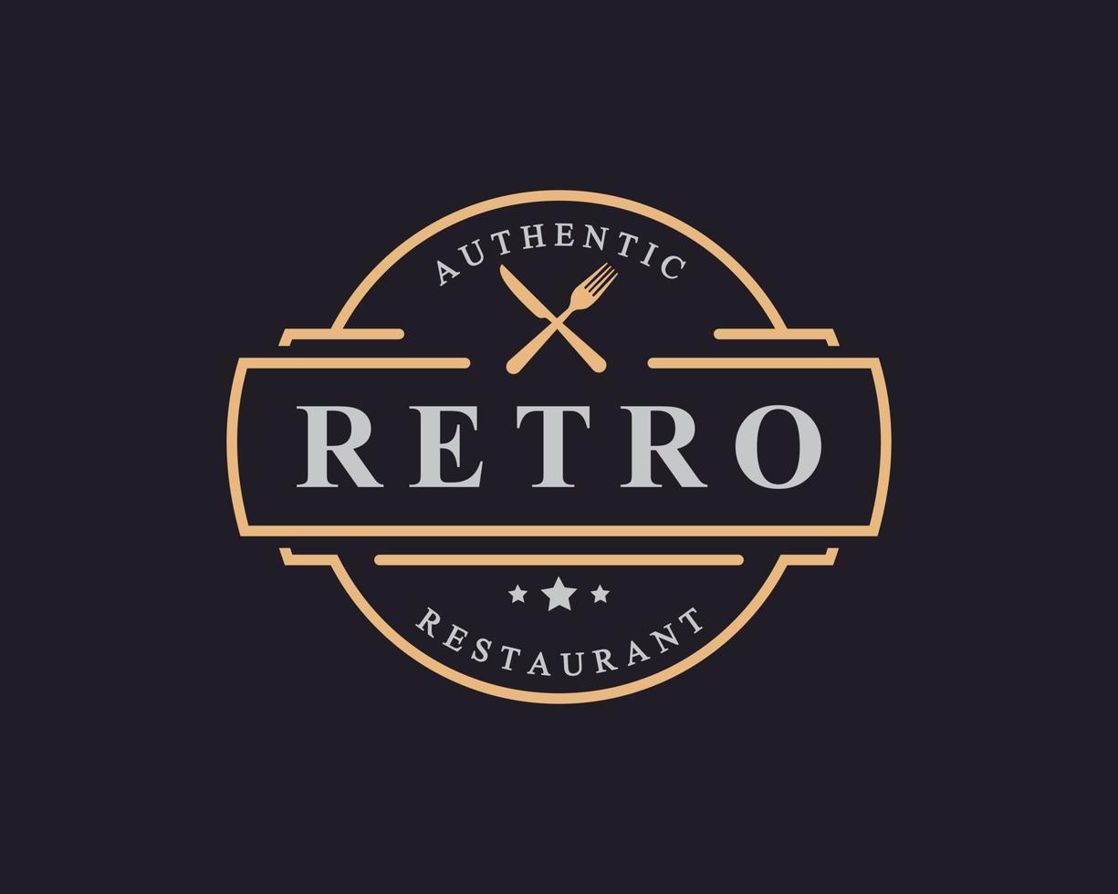 Vintage Retro-Abzeichen gekreuzt Löffel Gabel Messer rustikal für Küche Speisekarte Gericht Restaurant Logo Design Template Element vektor