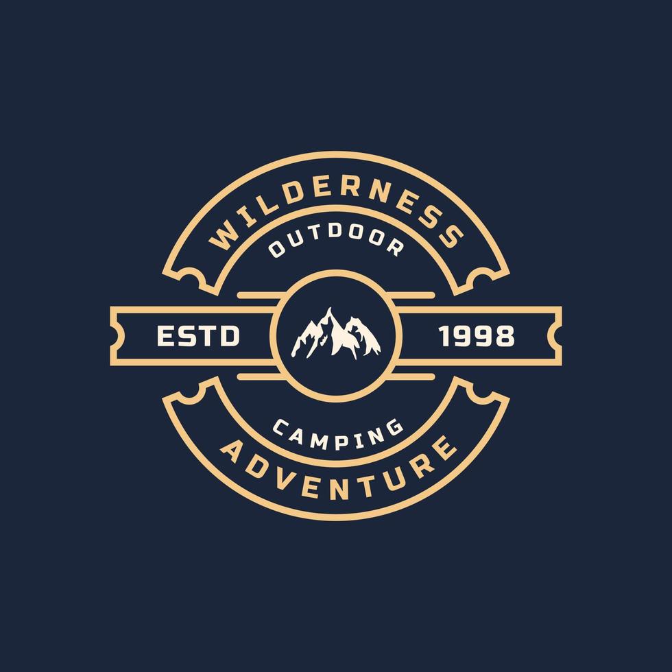 vintage retro badge vildmarksberg äventyr logotyp för utomhus läger emblem designmall vektor