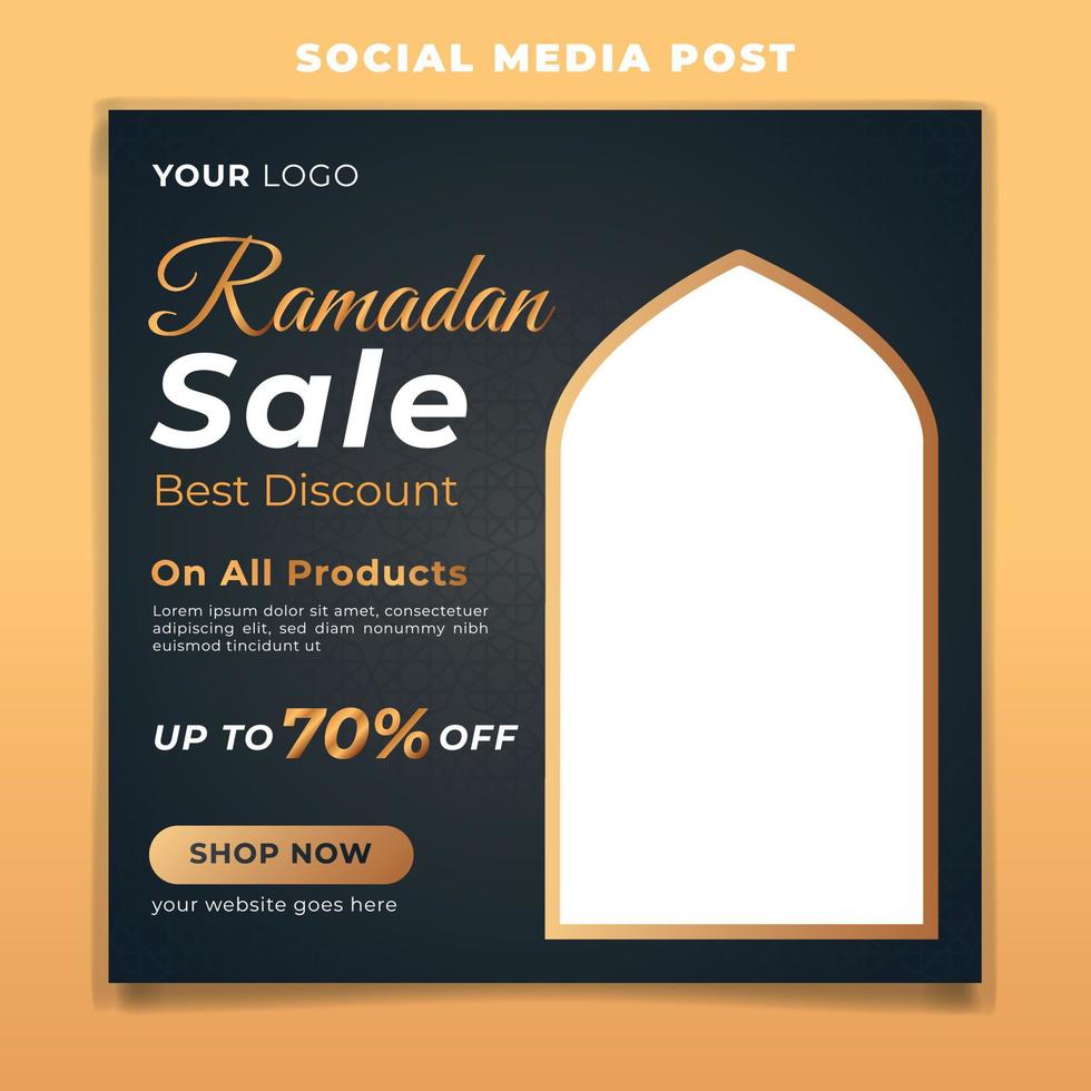 ramadan kareem inlägg på sociala medier och kreativ erbjudandeförsäljning vektor