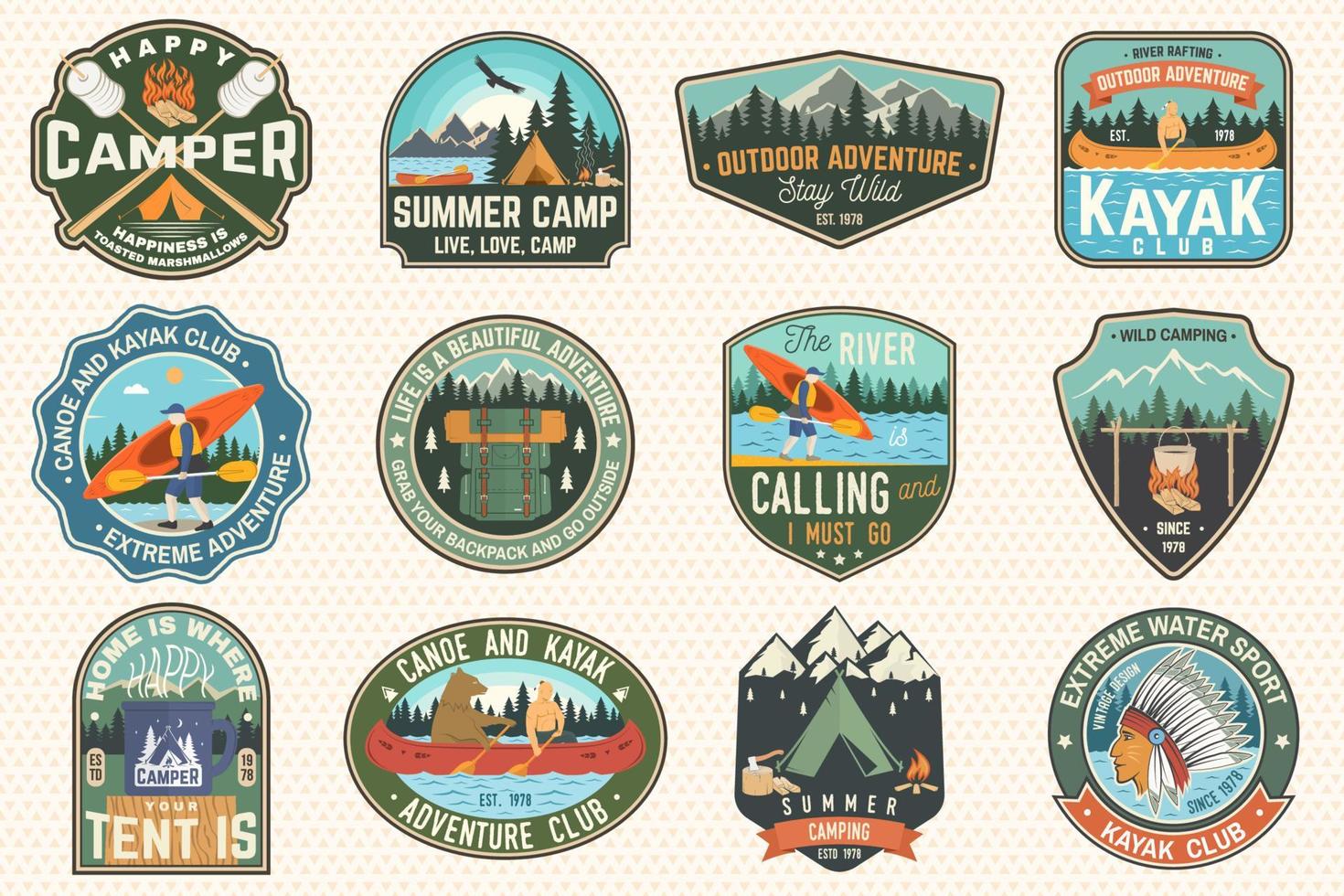 set med märken för sommarläger, kanot och kajakklubb. vektor. för patch. design med siluett för camping, berg, flod, indianer och kajakpaddlare. kajakplatser för extrema läger och vattensporter vektor