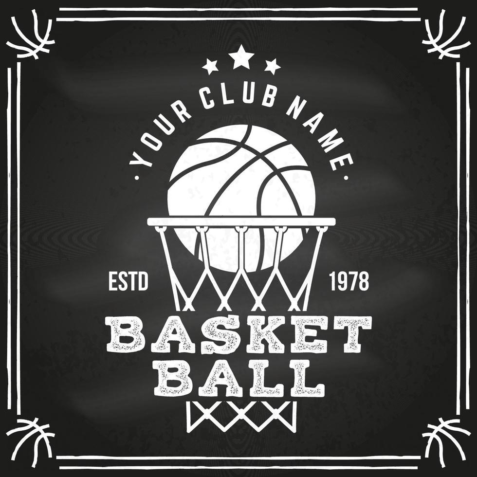 basketklubbmärke. vektor illustration. koncept för skjorta, tryck, stämpel. vintage typografi design med basket ring, nät och boll siluett.