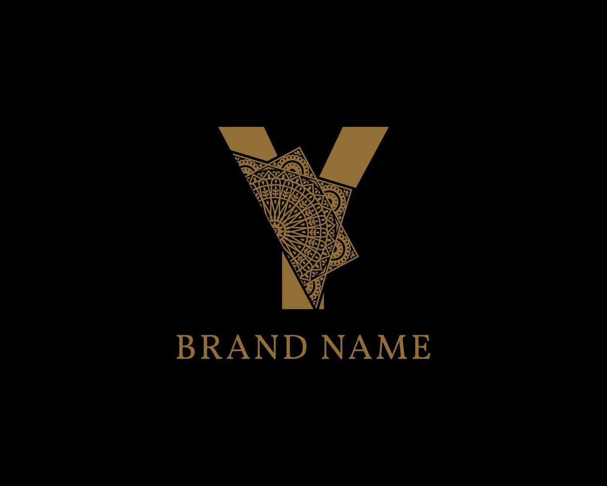bokstaven y mandala royal vintage dekorativ logotyp vektor