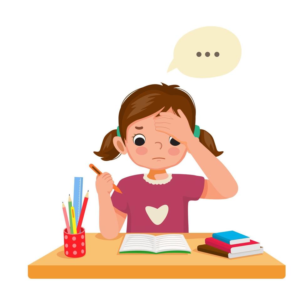 Kleines Mädchen mit der Hand auf der Stirn fühlt sich müde, gelangweilt und faul beim Lernen und macht ihre Hausaufgaben am Schreibtisch zu Hause vektor