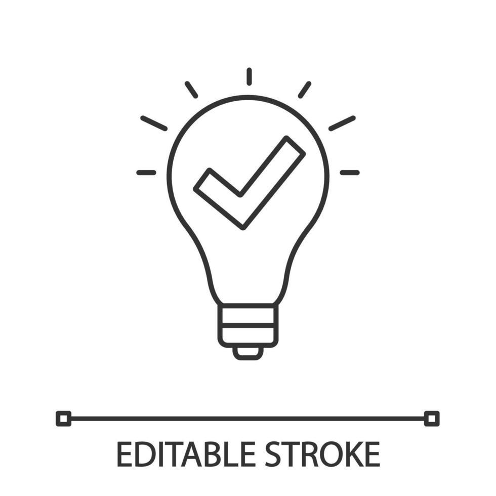 genehmigte Idee lineares Symbol. Vermarktungsstrategie. dünne Liniendarstellung. neues Produkt oder neue Dienstleistung. geprüfte Innovation. Glühbirne mit Häkchen. Konturvektor isoliert Umrisszeichnung. editierbarer Strich vektor