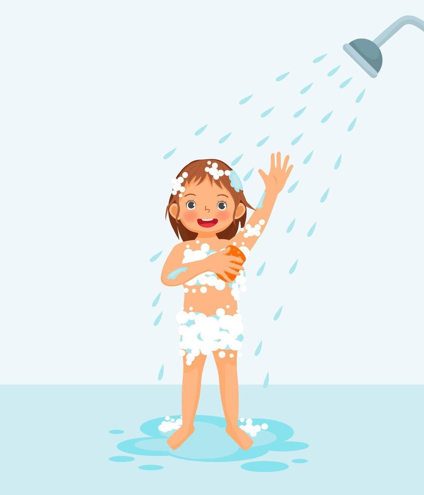 süßes kleines Mädchen, das es genießt, im Badezimmer mit flauschiger Seifenblase zu duschen vektor